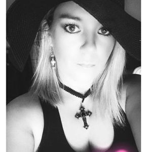 Meet your Posher, Devon